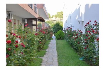 Griechenland Privát Metamorfosi, Exterieur